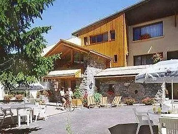 Chalet-hotel Alpage & 3* Vars (Hautes-Alpes)